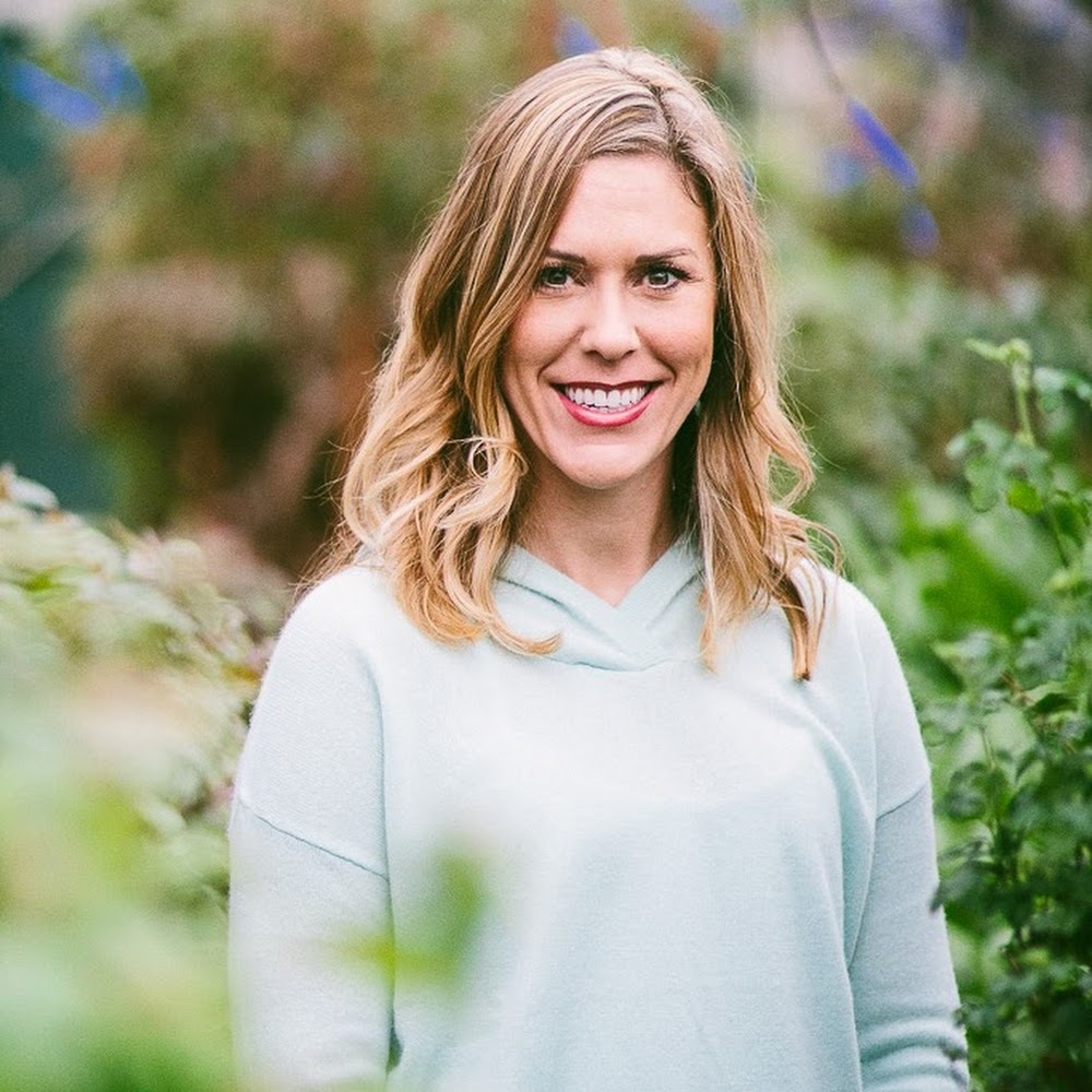 Meet your Posher, Ak essential wellness